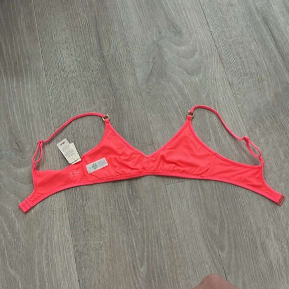 Brand New Aerie bathing suit top - Picture 6 of 10